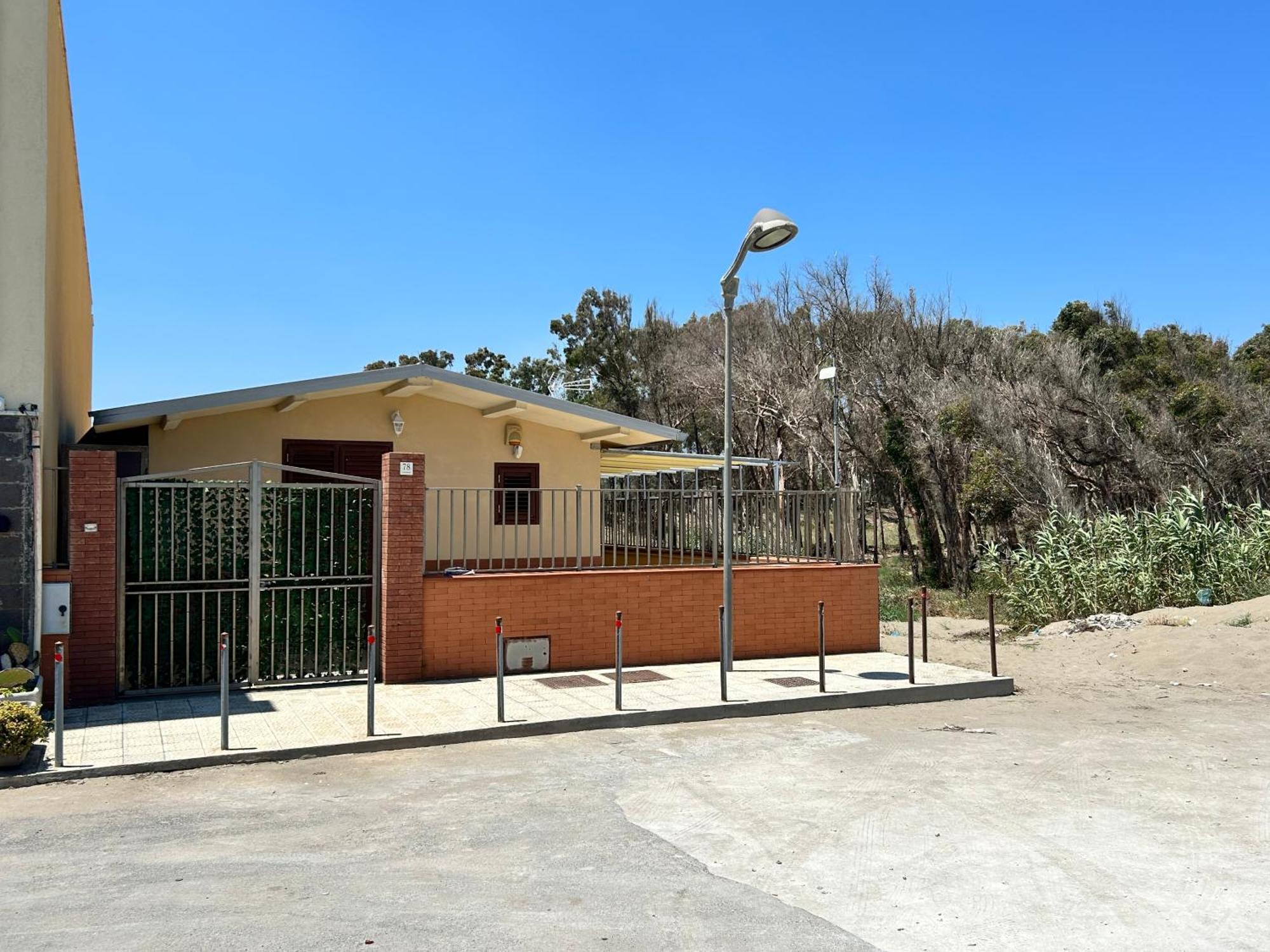 Casa Lucinzina Villa Agnone Bagni Luaran gambar